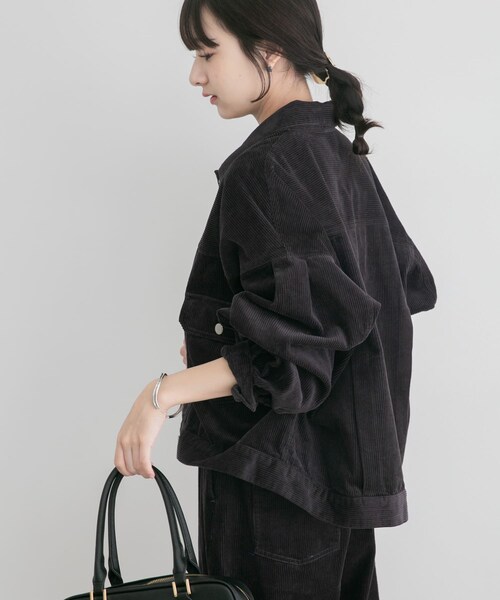 ITEMS URBANRESEARCH（アイテムズ アーバンリサーチ）の「コーデュロイジャケット（カバーオール・レディース・ECRU/CHA/CHERRY・Free）」の17枚目の写真