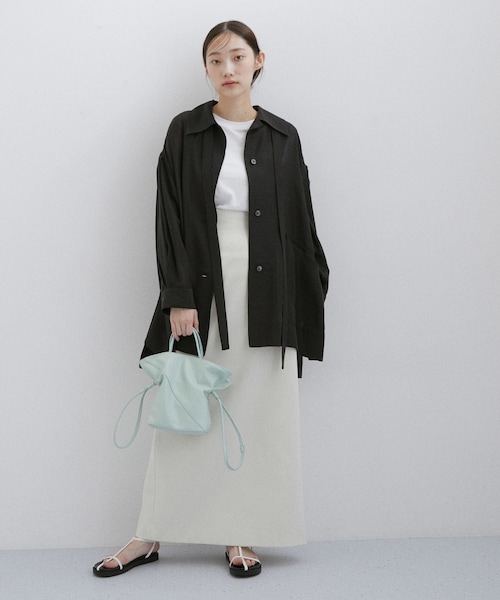 ADAM ET ROPE'（アダムエロペ）の「セルロースリネンオーバーシャツ（シャツ/ブラウス・レディース・ブラック/サックス/クリーム/ホワイト系・F）」の15枚目の写真