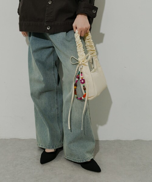 SMELLY（スメリー）の「ギャザーワンハンドルバッグ（ハンドバッグ・レディース・RED/IVO/BLK・-）」の10枚目の写真