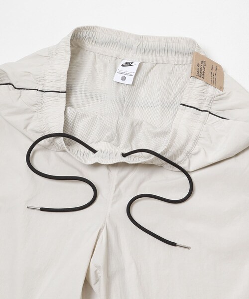 URBAN RESEARCH Sonny Label（アーバンリサーチサニーレーベル）の「NIKE　AS M NK AIR PK TRK PANTS（その他パンツ・メンズ・BLACK/LIGHT BONE・M/L）」の8枚目の写真