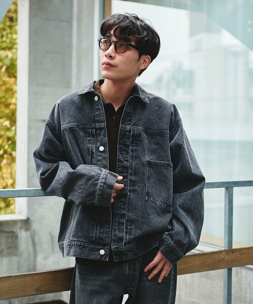 URBAN RESEARCH DOORS（アーバンリサーチドアーズ）の「USED 13.3oz デニムジャケット（デニムジャケット・メンズ・INDIGOUSED/BLACK USED・M/L）」の6枚目の写真