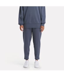Reebok（リーボック）の「ラックス パンツ / LUX PANT （アウトドア/スポーツ・レディース）」