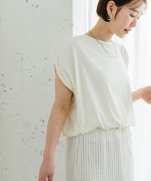 URBAN RESEARCH ROSSO（アーバンリサーチロッソ）の「『UR TECH』F by ROSSO　UVCUTバックオープンクロップドTシャツ（Tシャツ/カットソー・レディース・BLACK/OFF WHITE/YELLOW・FREE）」の8枚目の写真