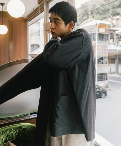 URBAN RESEARCH(アーバンリサーチ)の「THE DAY WOOL SILK CHORE JACKET(カバーオール・メンズ・BLACK/CHARCOAL・1/2)」の7枚目の写真