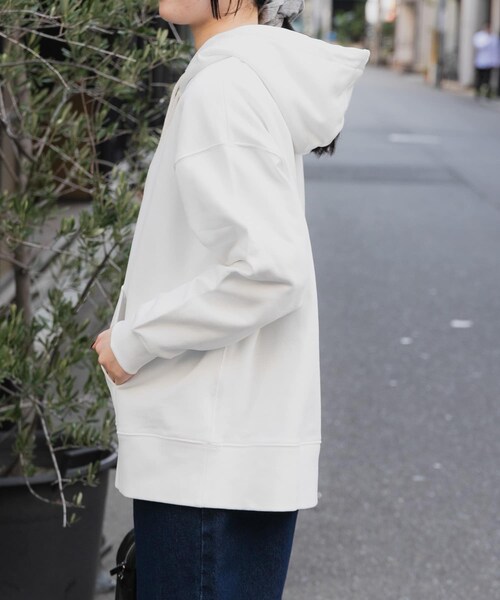 URBAN RESEARCH DOORS(アーバンリサーチドアーズ)の「FORK&SPOON クリア裏毛フーディースウェット(パーカー・レディース・OATMEAL/OFF・1)」の18枚目の写真