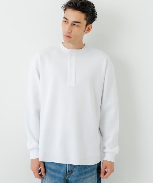 URBAN RESEARCH（アーバンリサーチ）の「『UR TECH』度詰めワッフルヘンリーロングスリーブ（Tシャツ/カットソー・メンズ・WHITE/OATMEAL/GRAY H/BLACK・M/L）」の13枚目の写真