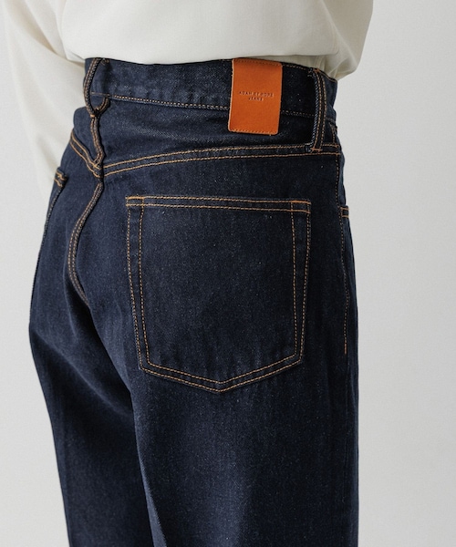 ADAM ET ROPE'(アダムエロペ)の「13oz デニムストレートスラックス / ADAM ET ROPE' JEANS(デニムパンツ・メンズ・ブラック系/ネイビー・L/M/S/XL)」の17枚目の写真