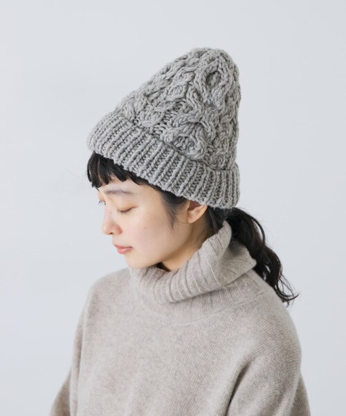 かぐれ（カグレ）の「ペルーアランワッチキャップ（ニットキャップ/ビーニー・レディース・GRAY/COFFEE・Free）」の2枚目の写真