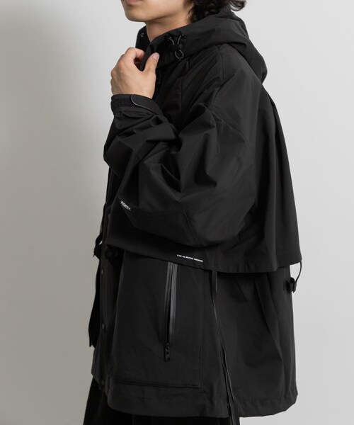 THE GOODLAND MARKET（ザグッドランドマーケット）の「F/CE.　ALL-WEATHER SHELL（マウンテンパーカー・メンズ・Black/Gray・M）」の6枚目の写真