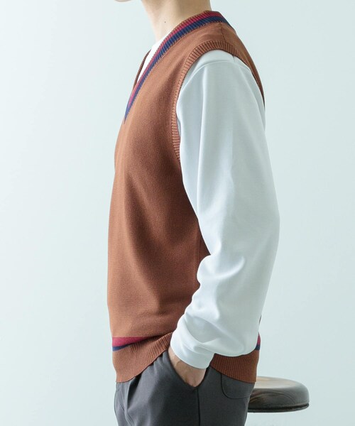 ITEMS URBANRESEARCH（アイテムズ アーバンリサーチ）の「ガーター編みチルデンニットベスト（ベスト・メンズ・BRN/NTL・M/L）」の12枚目の写真