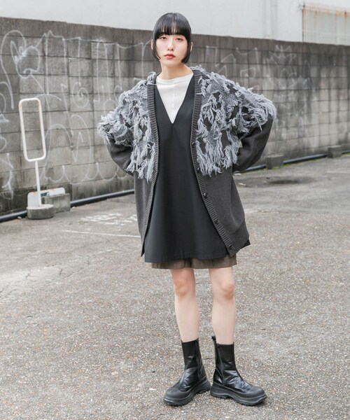 KBF(ケイビーエフ)の「ジャガードフリンジカーディガン(カーディガン/ボレロ・レディース・BLUE/IVORY/KHAKI/BLACK・one)」の22枚目の写真