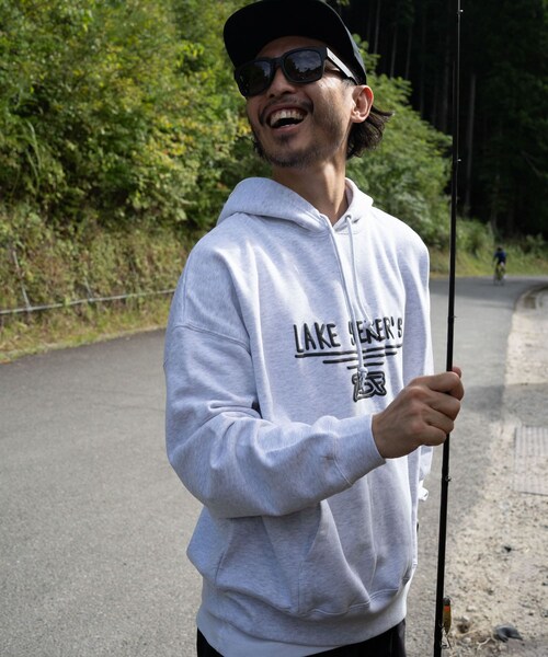 URBAN RESEARCH(アーバンリサーチ)の「『別注』TASF×LAKE SEEKERS LOVER JIGパーカー(パーカー・メンズ・BLK/GRY/NVY・M/L/XL)」の17枚目の写真