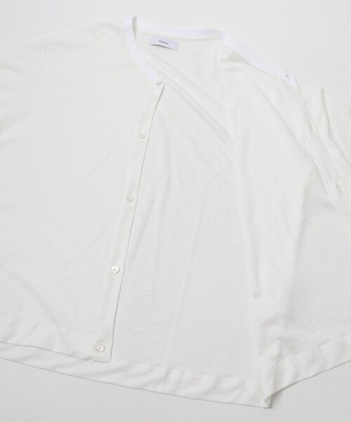 URBAN RESEARCH DOORS(アーバンリサーチドアーズ)の「marka CARDIGAN(カーディガン/ボレロ・メンズ・WHITE/BLACK・1/2)」の6枚目の写真
