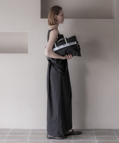 URBAN RESEARCH(アーバンリサーチ)の「『別注』LeSportsac×URBAN RESEARCH DELUXE MED WEEKENDER(ショルダーバッグ・レディース・BLACK/B BEIGE・-)」の6枚目の写真