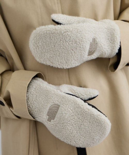 ADAM ET ROPE'（アダムエロペ）の「【J'aDoRe・一部店舗限定】【THE NORTH FACE】リバーサイド パイルミット（手袋・レディース・オフホワイト/カーキ・M/S）」の3枚目の写真