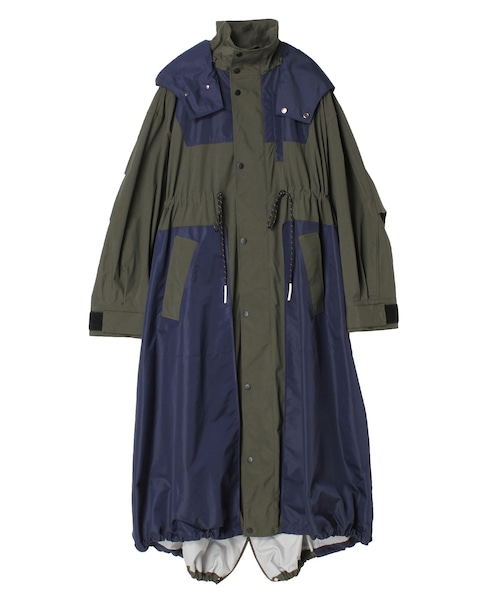 UN3D.（アンスリード）の「LIGHT MOUNTAIN CT（マウンテンパーカー・レディース・ベージュ/カーキ/ブラック・38/36）」の2枚目の写真