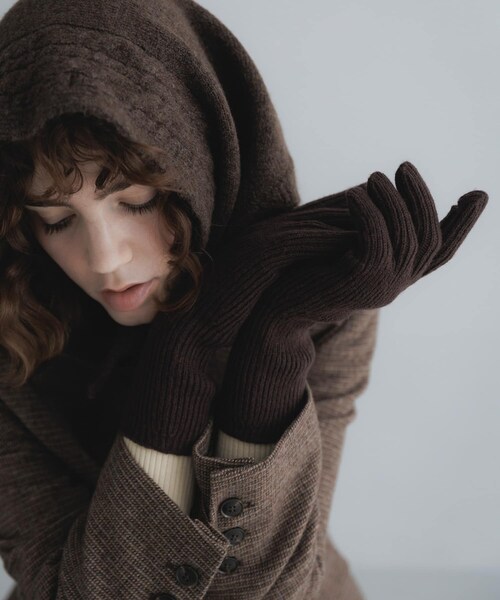 URBAN RESEARCH Sonny Label（アーバンリサーチサニーレーベル）の「畦編みニットグローブ（ベルト・レディース・エクリュ/グレー/ブラウン/ブルー・One）」の21枚目の写真