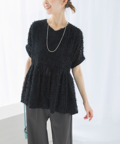 URBAN RESEARCH ROSSO（アーバンリサーチロッソ）の「シアージャガードペプラムブラウス（シャツ/ブラウス・レディース・OFF WHITE/BLACK・FREE）」の20枚目の写真