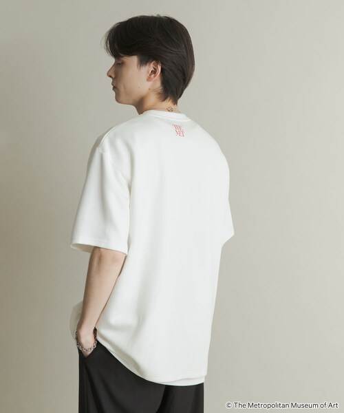 SENSE OF PLACE by URBAN RESEARCH（センスオブプレイスバイアーバンリサーチ）の「『別注』THE MET×SENSE OF PLACE　SHORT-SLEEVE T-SHIRTS B（Tシャツ/カットソー・メンズ・WHITE/BLACK/L.PURPLE・M/L）」の9枚目の写真