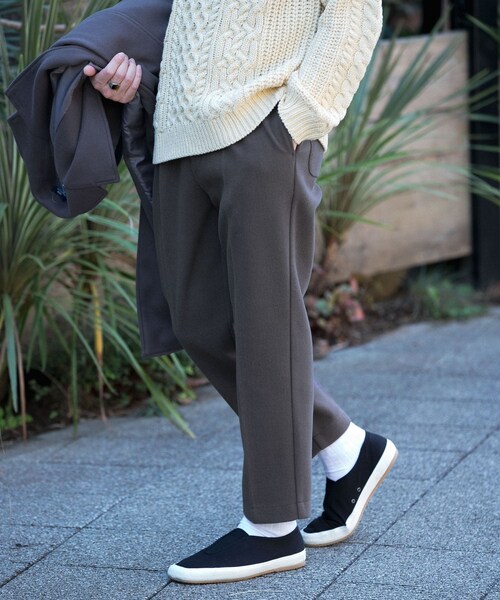 ITEMS URBANRESEARCH（アイテムズ アーバンリサーチ）の「ウールタッチ センタープレスパンツ（その他パンツ・メンズ・MOC/BLK/BRN・M/L）」の14枚目の写真