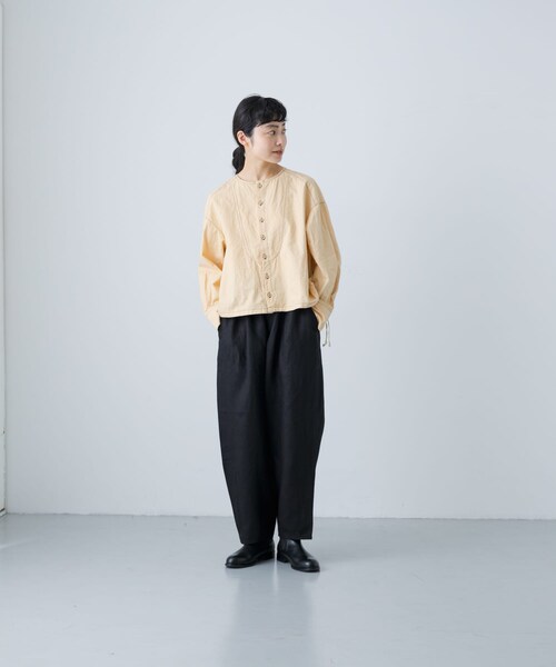 かぐれ(カグレ)の「Vlas Blomme ステッチヨークブラウス(シャツ/ブラウス・レディース・Beige/Black・FREE)」の10枚目の写真