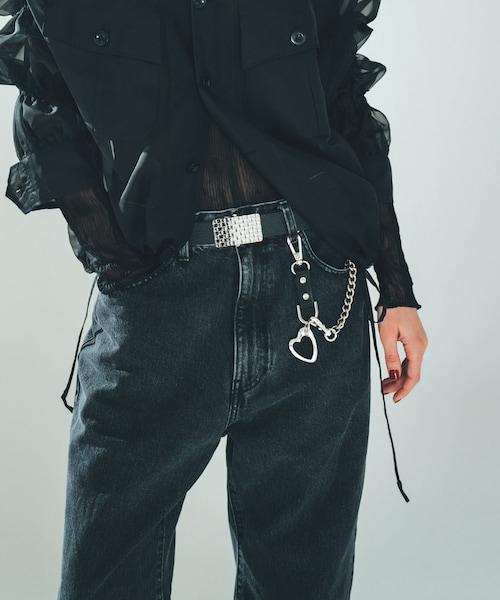 URBAN RESEARCH(アーバンリサーチ)の「A VACATION HEART CHATELAINE(チャーム・レディース・BLACK・0)」の1枚目の写真