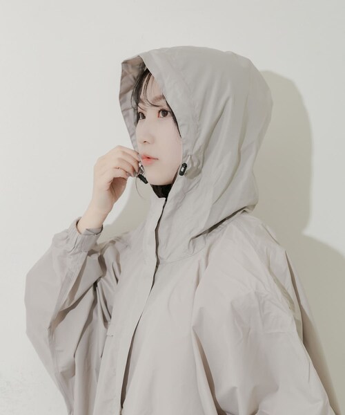 SMELLY（スメリー）の「『WEB限定』because　Mods Poncho（レインコート/ポンチョ・レディース・MNT/GRY/NVY・One）」の9枚目の写真
