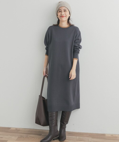 URBAN RESEARCH DOORS（アーバンリサーチドアーズ）の「バイカラーKNITワンピース（ワンピース・レディース・CHARCOAL/BLACK・Free）」の3枚目の写真