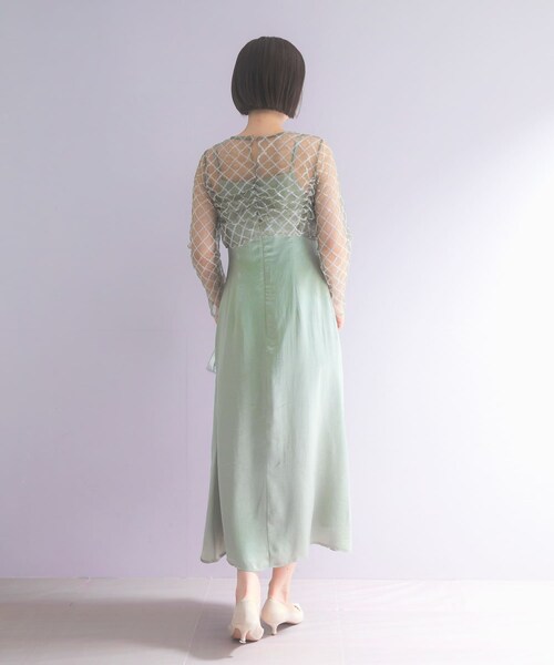 URBAN RESEARCH ROSSO（アーバンリサーチロッソ）の「kaene　ドロストギャザーセパレートドレス（ワンピース・レディース・GRAY/MINT・36）」の17枚目の写真
