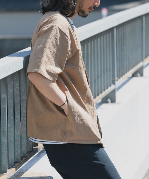 ITEMS URBANRESEARCH(アイテムズ アーバンリサーチ)の「『接触冷感/イージーケア/吸水速乾/撥水/防汚』高機能シアサッカー 半袖カーディガン(楽着シリーズ)(カーディガン/ボレロ・メンズ・BLACK/BEIGE/L.BLUE・M/L)」の15枚目の写真