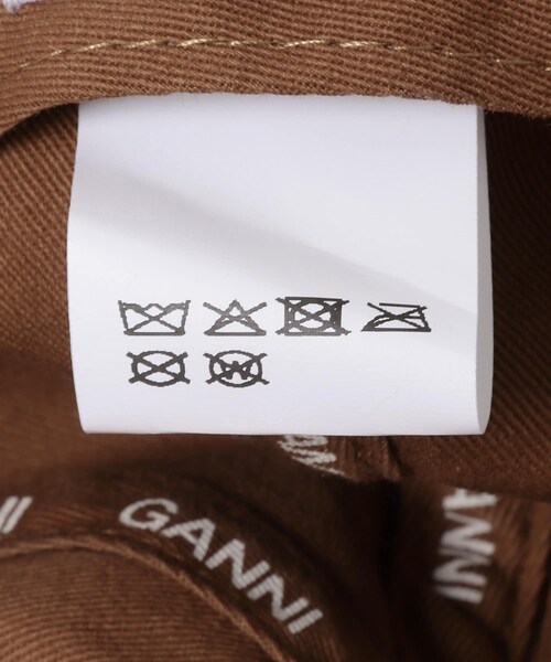 URBAN RESEARCH（アーバンリサーチ）の「GANNI　PRINT CANVAS CAP（キャップ・レディース・ARGAN OIL・-）」の7枚目の写真