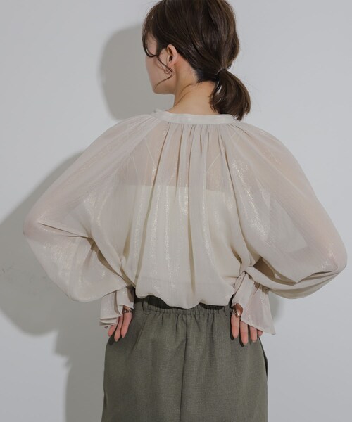 SENSE OF PLACE by URBAN RESEARCH(センスオブプレイスバイアーバンリサーチ)の「ハクプリントブラウス(シャツ/ブラウス・レディース・L.BLUE/BEIGE/GRAY・one)」の17枚目の写真