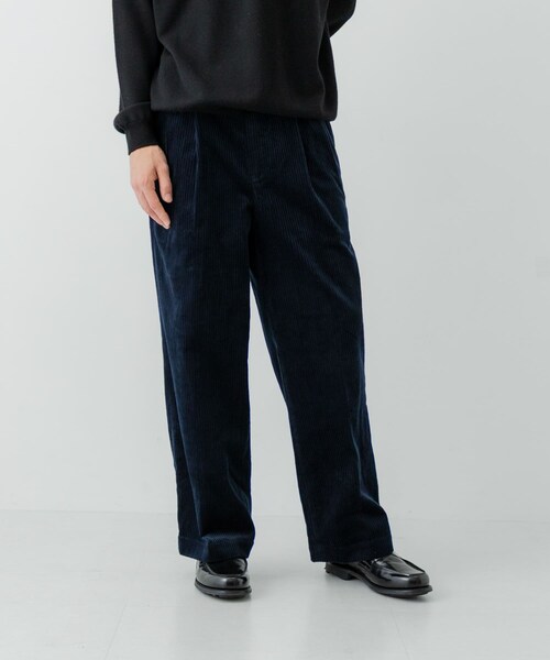 URBAN RESEARCH(アーバンリサーチ)の「6W CORDUROY TROUSER(その他パンツ・メンズ・BLACK/KHAKI/NAVY/BROWN・M/L)」の16枚目の写真