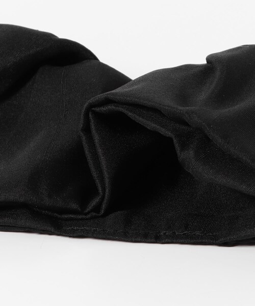 URBAN RESEARCH ROSSO（アーバンリサーチロッソ）の「heyep　SILK SQUARE MEDIUM SCRUNCHIE（ヘアゴム・レディース・WHITE/BLACK・-）」の7枚目の写真