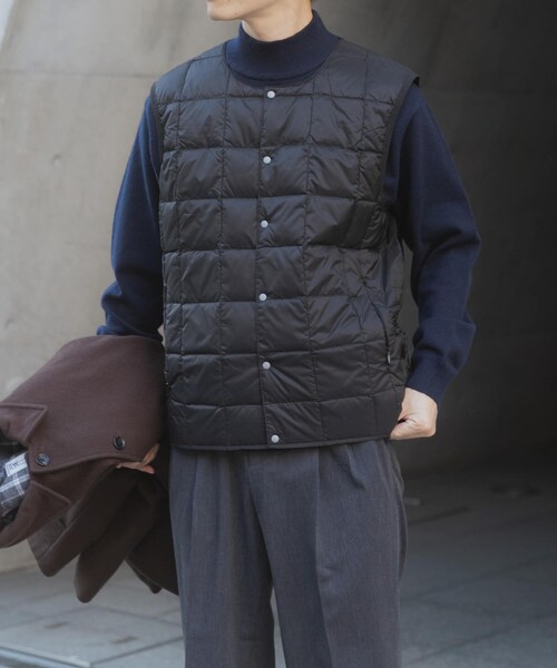ITEMS URBANRESEARCH（アイテムズ アーバンリサーチ）の「TAION　CrewNeck Button Down Vest（その他アウター・メンズ・BLK/CHA/D.BROWN/KHK/NVY・M/L/XL）」の10枚目の写真