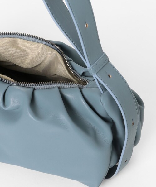 THE GOODLAND MARKET（ザグッドランドマーケット）の「ALICE MARTHA　ERIN（ショルダーバッグ・レディース・IVORY/BLACK/BLUE/SILVER・Free）」の17枚目の写真