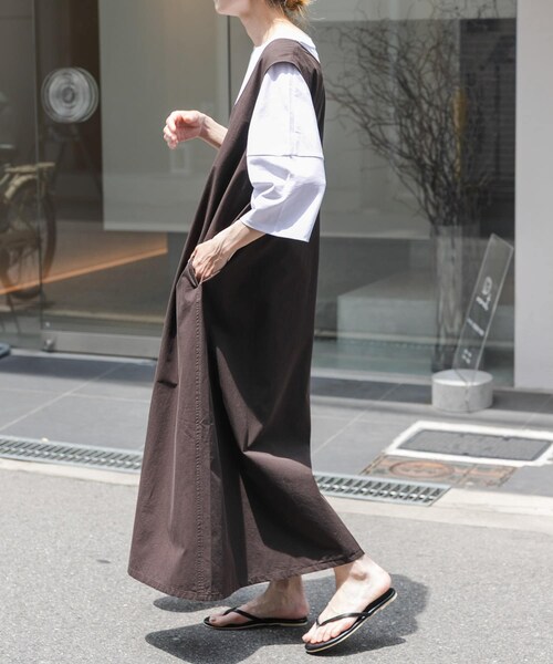 URBAN RESEARCH DOORS（アーバンリサーチドアーズ）の「FORK&SPOON　テントラインUネックワンピース（ワンピース・レディース・BROWN/BLACK/BEIGE・1/2）」の22枚目の写真