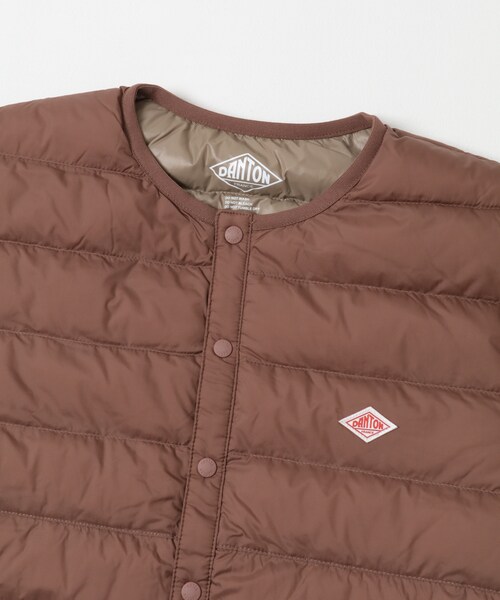 URBAN RESEARCH DOORS（アーバンリサーチドアーズ）の「DANTON　INNERDOWN CREWNECKJACKET（その他アウター・レディース・BLACK/OY.WHITE/SMOKY PINK/MUSTARD・S）」の18枚目の写真