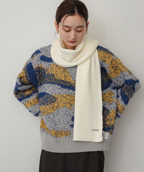 SENSE OF PLACE by URBAN RESEARCH（センスオブプレイスバイアーバンリサーチ）の「モチモチニットストール（ストール/ショール・レディース・RED/OFF WHITE/CHARCOAL・one）」の5枚目の写真