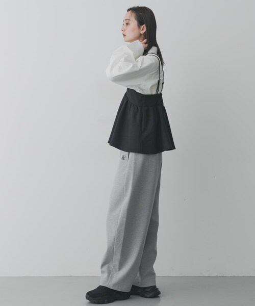 SENSE OF PLACE by URBAN RESEARCH（センスオブプレイスバイアーバンリサーチ）の「ワンポイントシシュウスウェットパンツ（スウェットパンツ・レディース・GRAY/BLACK・S/M）」の22枚目の写真