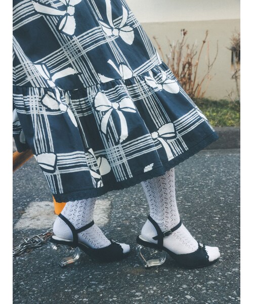 merry jenny（メリージェニー）の「ハートヒールストラップサンダル（サンダル・レディース・アイボリー/ブラック・M/L）」の12枚目の写真