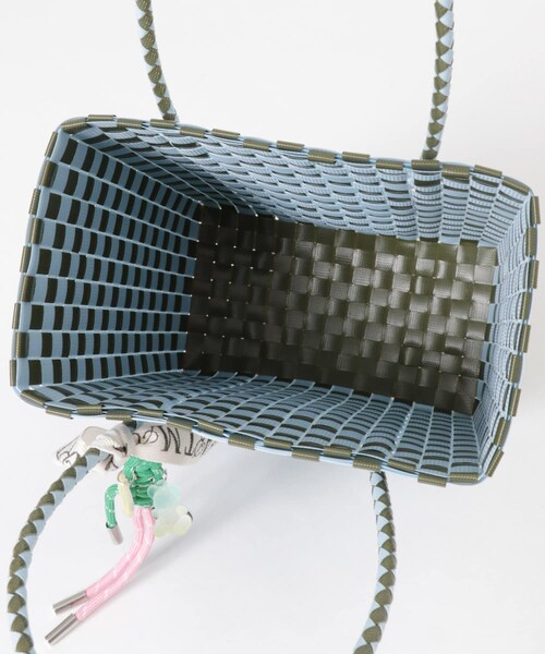 URBAN RESEARCH（アーバンリサーチ）の「HEARTMADE　Avery Everyday Tote（トートバッグ・レディース・02 O Pink/01 F Blue・-）」の12枚目の写真