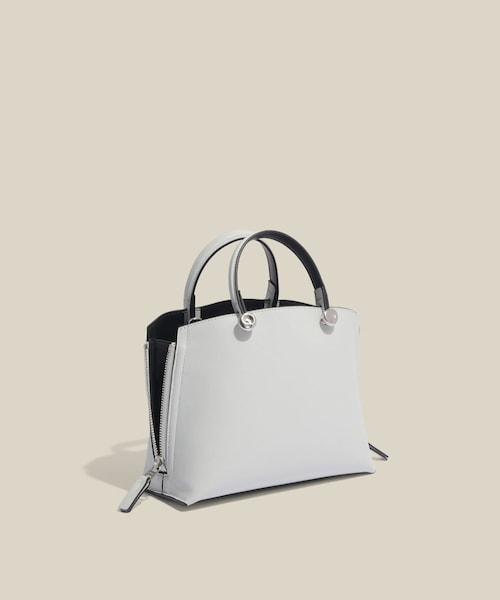 ROPE'（ロペ）の「【E'POR】【数量限定】Y BAG Mini/超軽量・26SS（ハンドバッグ・レディース・ブルー系・F）」の17枚目の写真