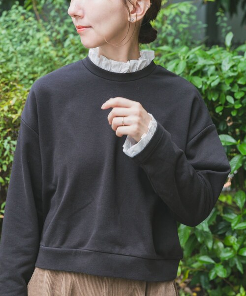 ITEMS URBANRESEARCH(アイテムズ アーバンリサーチ)の「フリルドッキングスウェット(スウェット・レディース・杢GRY/BLK・FREE)」の4枚目の写真