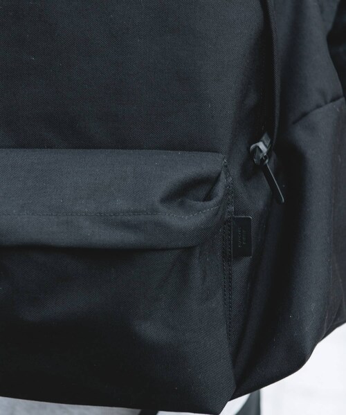 URBAN RESEARCH DOORS（アーバンリサーチドアーズ）の「『別注』STANDARD SUPPLY×DOORS　DAYPACK L（バックパック/リュック・メンズ・BLACK・One）」の6枚目の写真