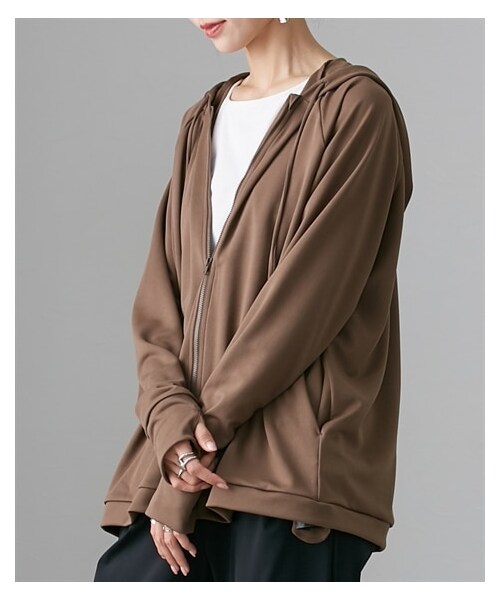 FORME ラッシュガード パーカー ブラウン フラウグラット シルエットが