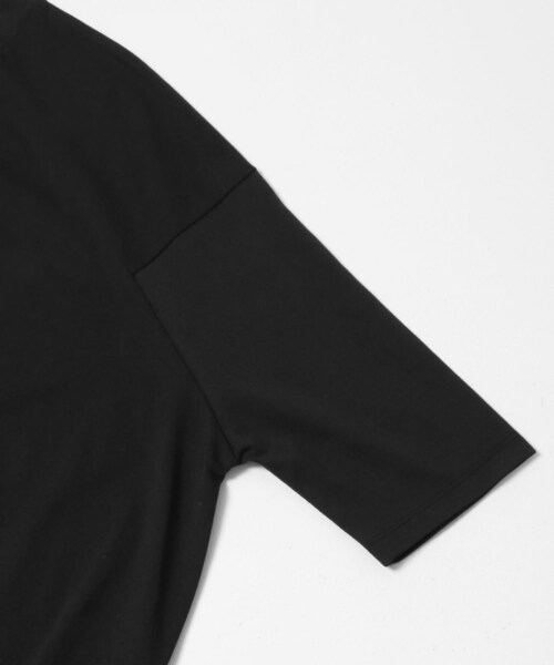 EKAL（エカル）の「『UR TECH ひやサラクール』ドロップショルダーTシャツ（Tシャツ/カットソー・レディース・ホワイト/ブラック/ネイビー・One）」の22枚目の写真