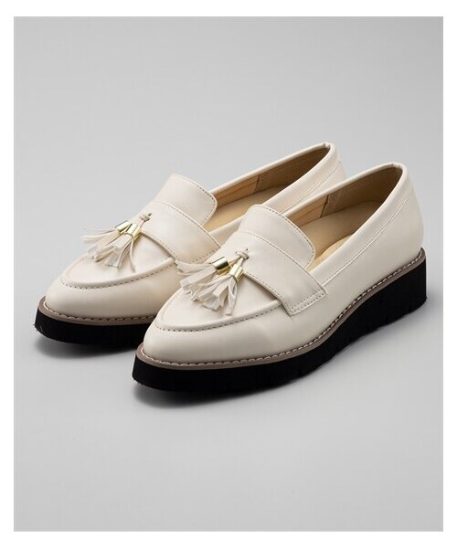 nissen（ニッセン）の「足当たり優しいタッセル付厚底ローファーシューズ（低反発中敷）（ローファー・メンズ・黒/アイボリー/黒(ガラススムース)・22.5cm/23.0cm/23.5cm/24.0cm/24.5cm/25.0cm）」の17枚目の写真