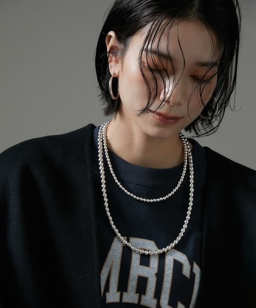 ADAM ET ROPE'（アダムエロペ）の「【ERICKA NICOLAS BEGAY】ナバホパールネックレス7mm/60cm（ネックレス・レディース・シルバー・F）」の9枚目の写真