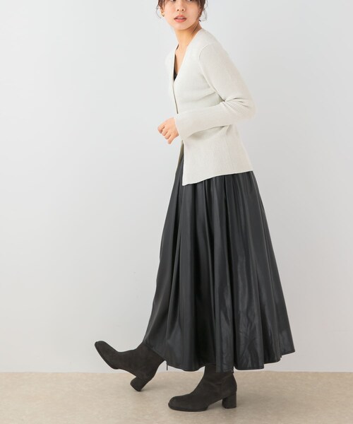 URBAN RESEARCH ROSSO（アーバンリサーチロッソ）の「F by ROSSO　タックボリュームスカート（スカート・レディース・BROWN/BLACK・36/38）」の5枚目の写真